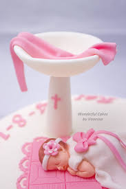 Bekijk meer ideeën over dooptaart, geboorte taarten, taart. A Cake For The Christening Of Emma With A Baby And A Baptismal Font Cakecentral Com