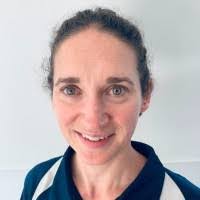 Hannah Housley's Instagram, Twitter & Facebook