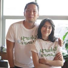 Dilan 1990 dilan 1991 keluarga cemara dua garis biru. Kenal Lebih Dekat Zara Jkt 48 Gadis Imut Pemeran Disa Adik Dilan