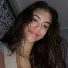 Sabrina Dempsey's Instagram, Twitter & Facebook