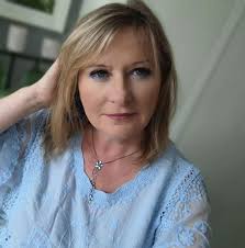 Szukamy "Sosnowiczanki Roku" ‼️👩 Ruszamy z pierwszą edycją plebiscytu.  Wyróżnimy Kobiety, które zmieniają lokalną rzeczywistość. Czekamy na Wasze  zgłoszenia Plebiscyt organizujemy wspólnie z Sosnowiecka Rada Kobiet , a na  zgłoszenia czekamy do