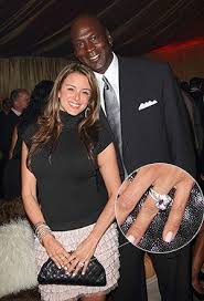 He made his 1000 million dollar fortune with led chicago bulls to 6 nba championship wins. Pin On Celebrities The Good The Bad The Ugly The Beautiful