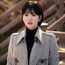 Korean men have thick and healthy hair thus they are able to pull off any hairstyle. 19 Chic Asian Bob Hairstyles That Will Inspire You To Chop It All Off The Singapore Women S Weekly