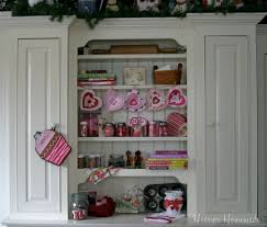 day decorations: heart garland