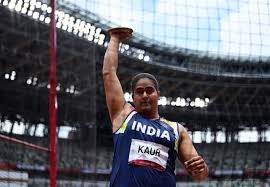 The discus throw, also known as disc throw, is a track and field event in which an athlete throws a heavy disc—called a discus—in an attempt to mark a farther distance than their competitors. To6fw3lbud4bsm