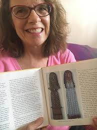 Visions: Stories About Women Artists: Sills, Leslie, Cassatt, Mary, Saar,  Betye, Carrington, Leonora: 9780807584910: Amazon.com: Books