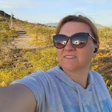 This is what I needed to read I'm having issues falling asleep at night but  I don't want to take sleeping pills. Any ideas