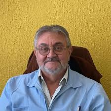 Dr. Ruben Esteban Robinson Oneto Ginecólogo,