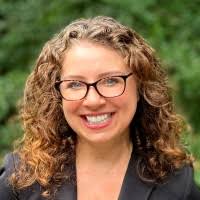 Nadia Hartman's Instagram, Twitter & Facebook