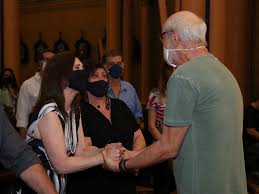 Após eles arrasarem no desafio do emoji, os três, que fazem parte do elenco de os szafirs, se reuniram. Nicette Bruno Beth Goulart Marcos Caruso E Mais Em Missa De 7Âº Dia