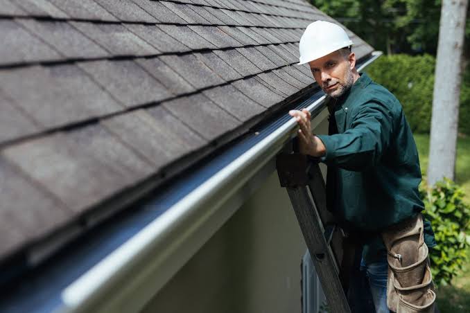 Leaf Guard Installation: DIY or Call a Pro?