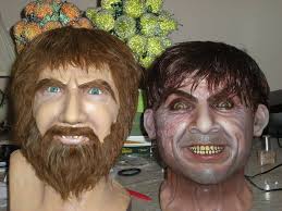 Fry has awaken from cryogenic slumber, and is ready to venture out with his  alien and robot friends! Projecting a fist full of cash with his mouth wide  open, he lets out