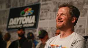 Joined the nascar america overtime crew to answer questions picked at random about pet peeves, aliens and more. Dale Jr Ready For Second Year Of Broadcasting Rolex 24 Nascar Com