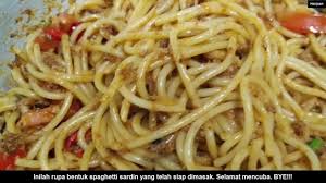 Sebelum ni pernahlah tengok orang up dekat fb. Spaghetti Sardin Goreng Simple Youtube