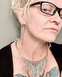 I finally found the necklace to match these earrings I've had for ages  @divine.sunshine.collective #shoplocal #supportsmallshops