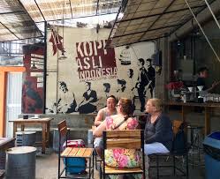 The Best Coffee Shops Cafes In Ubud Bali Girl Tweets World Best Coffee Shop Ubud Cool Cafe