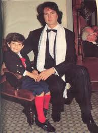 Biografia Hijo De Camilo Sesto Pin On Camilim