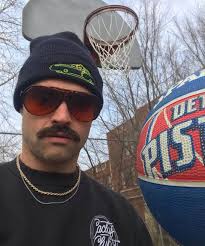 TONIIIIIIGHT!!!! Liquor Store live in concert at @theouterlimitslounge w/ Matt  Lilly's own Prison from NYC, @wild_shape313 from Outer Limits and  @likedonovan from Prison!!! BE SOMEBODY @liquorstorenj