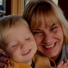 Lisa Jane Kruse, 47, of Batavia passed away following an eight year battle  with Metastatic Breast Cancer, Sunday, May 10, 2020 at her home surrounded  by her loving family. Lisa was born