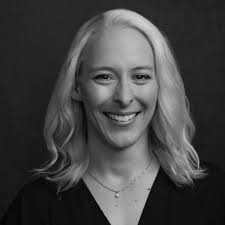 Kirsten Rutherford's Instagram, Twitter & Facebook