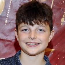 Watch Extended Family