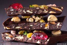 Les Mendiants Or Beggars Traditional French Chocolate Often Part Of Les Treize Desserts De Noel Pictured Are From B Food Christmas Food French Chocolate