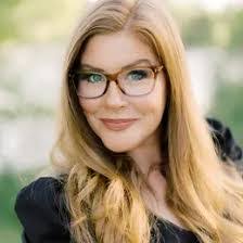 Stacey Baxter's Instagram, Twitter & Facebook