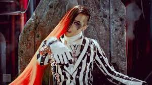 Released on january 1, 2009 through yg entertainment , it served as the second single from the quintet's second studio album remember (2008). G Dragon Fantastic Baby G Dragon G Dragon Hairstyle Fantastic Baby