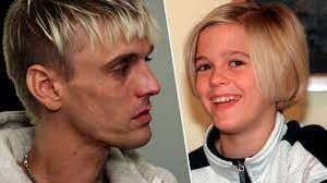 Aaron carter was born on the 7th of december, 1987, in tampa, florida. Hausbesuch Beim Abgesturzten Kinderstar Wie Schlecht Es Aaron Carter Wirklich Geht Leute Bild De