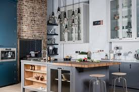 It's that these cabinets can work in both traditional as well as industrial and modern kitchens. Get Exposed With The Industrial Kitchen Design