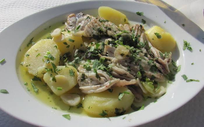 Skate with Garlic