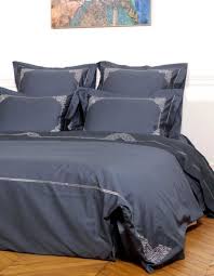 Drap satin de coton, choix, code promo et livraison, la redoute simplifie votre achat sur internet. Housse De Couette Couleur Gris Bleu Brodee Gris Argent En Satin De Coton Haut De Gamme Made In France Housse De Couette Couette Couleur Draps Gris