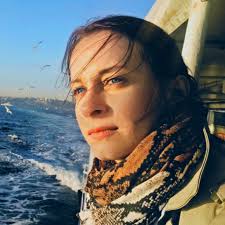 Elena Pershina is fundraising for Amnesty International UK