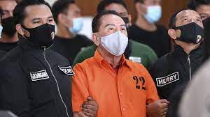 Karena dengan pak prasetijo utomo dan napoleon bonaparte, pak djoko tjandra tidak kenal. Jaksa Kasus Djoko Tjandra Ternyata Istri Polisi Jabatan Baru Suami Disorot