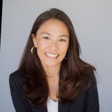 Five years never felt both so long and so short at the same time. Wouldn't  be here without you, Sara Hearn Laughlin ❤️🙏 OG deskmate roll call: Louise  Martens, Joyce Su, Colson