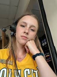 Misty Craven's Instagram, Twitter & Facebook