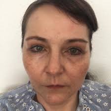 Helena fürst ist mit ihrer tochter nach australien gereistfoto: Streit Mit Thorsten Legat Helena Furst Zeigt Ihr Veilchen Promiflash De