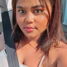 Amber-Cassidy M🌻🖤💛 (@amber_cassidym) • Instagram photos and videos