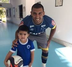 Estoy para palmeiras, depende de guillermo. El Mini Wachope Ya Es De Instituto