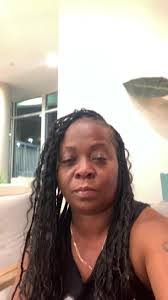 Lisa Pringle's Instagram, Twitter & Facebook