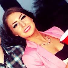 Molly Kennedy (@mollyhkx)