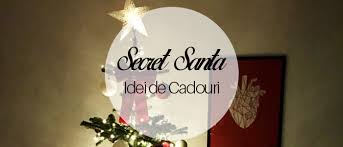 Acesta poate fi considerat un joc, în care toți cei implicați oferă și primesc cadouri simbolice de crăciun. Secret Santa La Birou Idei De Cadouri Pentru Colegii Tai Universum