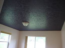 When you decide to paint a textured ceiling, you have two options. Navy Blue Textured Wall Papered Ceiling For 2nd Bedroom With Cream Walls Textured Ceiling Paint Painted Ceiling Ceiling Texture