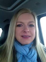 Angela Tapp's Instagram, Twitter & Facebook