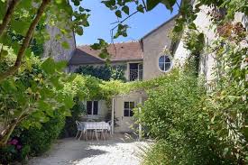 Maison A Vendre Veneux Les Sablons 77250 Mapio Fr