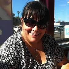 Deana Beck's Instagram, Twitter & Facebook