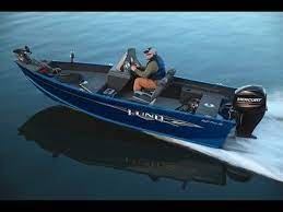 Lund 1625 Fury Xl Walk Through By Boatshowavenue Of Boatshowavenue Com Subscribe To See Live Boats In Action To Our Boat Small Fishing Boats Fishing Boats