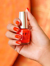 19 Best Summer Nail Colors Trendy Nail Shades For Summer 2020 Knowing the right nail color for your dark skin is important if you want to not only to look super cute but also a person who understands her skin tone and despite the popular notion that dark skin tones can only wear dark colors, during summer, you can wear various bright shades that are also worn by.