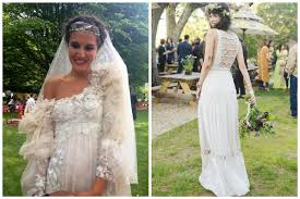 Questa tendenza si riflette nel settore sposa dando vita a una collezione eccezionale di abiti boho. Abiti Da Sposa Vintage Cercasi Ecco Tutti I Piu Belli
