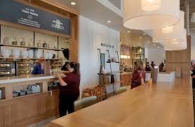 Many panera bread locations open at 7 am and close at 9 pm on saturdays and a number of cafes choose to open at 6.30 am on weekdays, as well. Panera Bread Opens Its Doors To Eager Customers In New Shopping Center In Beaumont Recordgazette Net